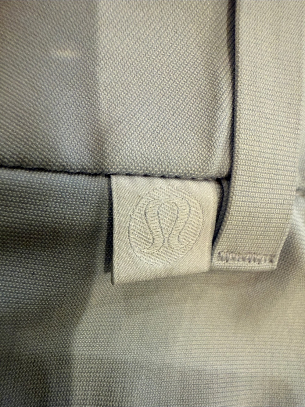 lululemon athletica Light Blue Men’s Bermuda Shorts - Picture 3 of 3